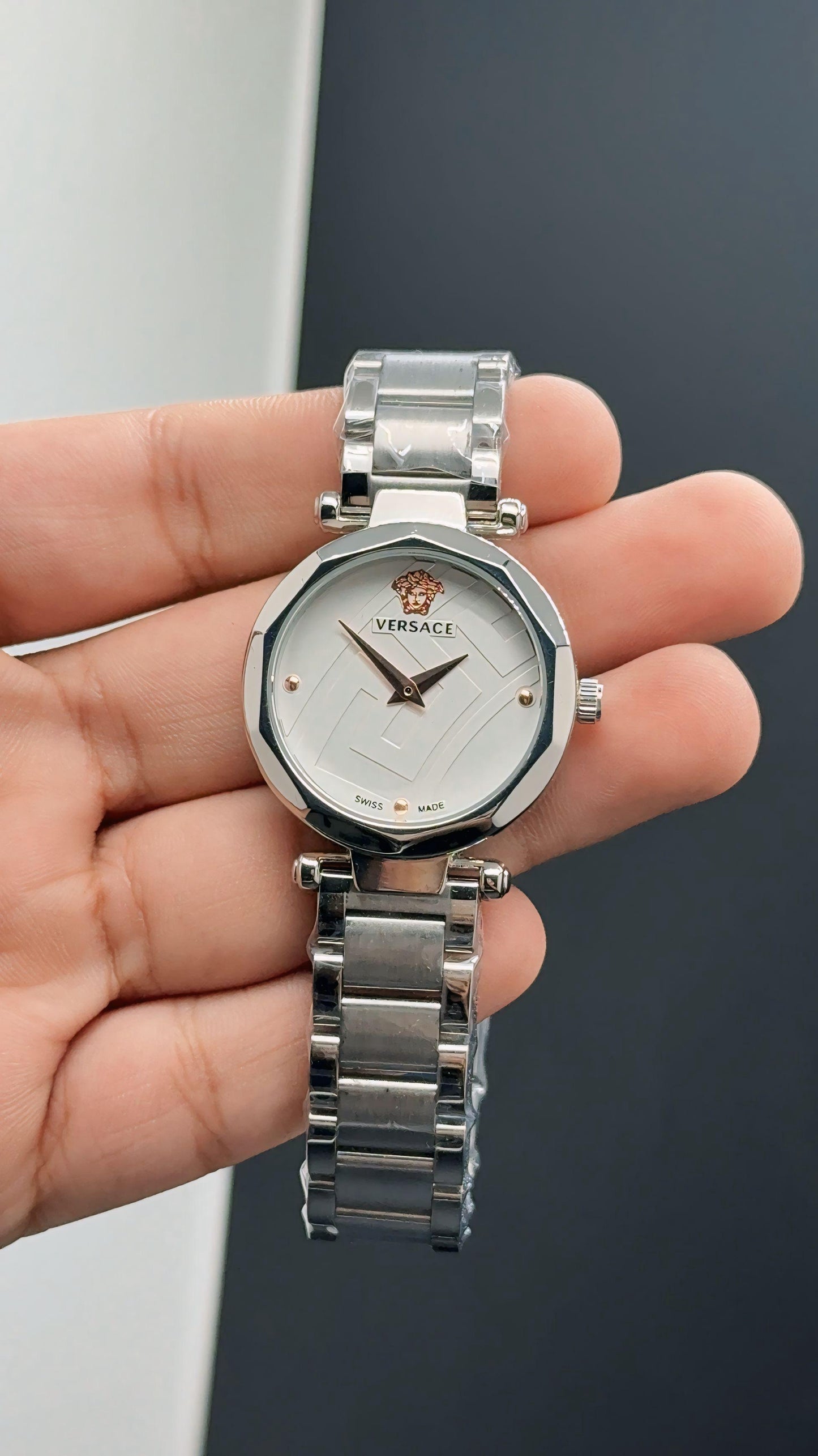 Versace Vr Silver bracelet for Ladies- 38mm Dial with sapphire glass