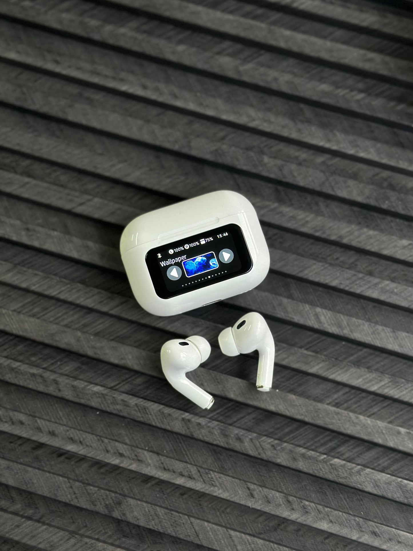 APPLE AIRPODS PRO DISPLAY