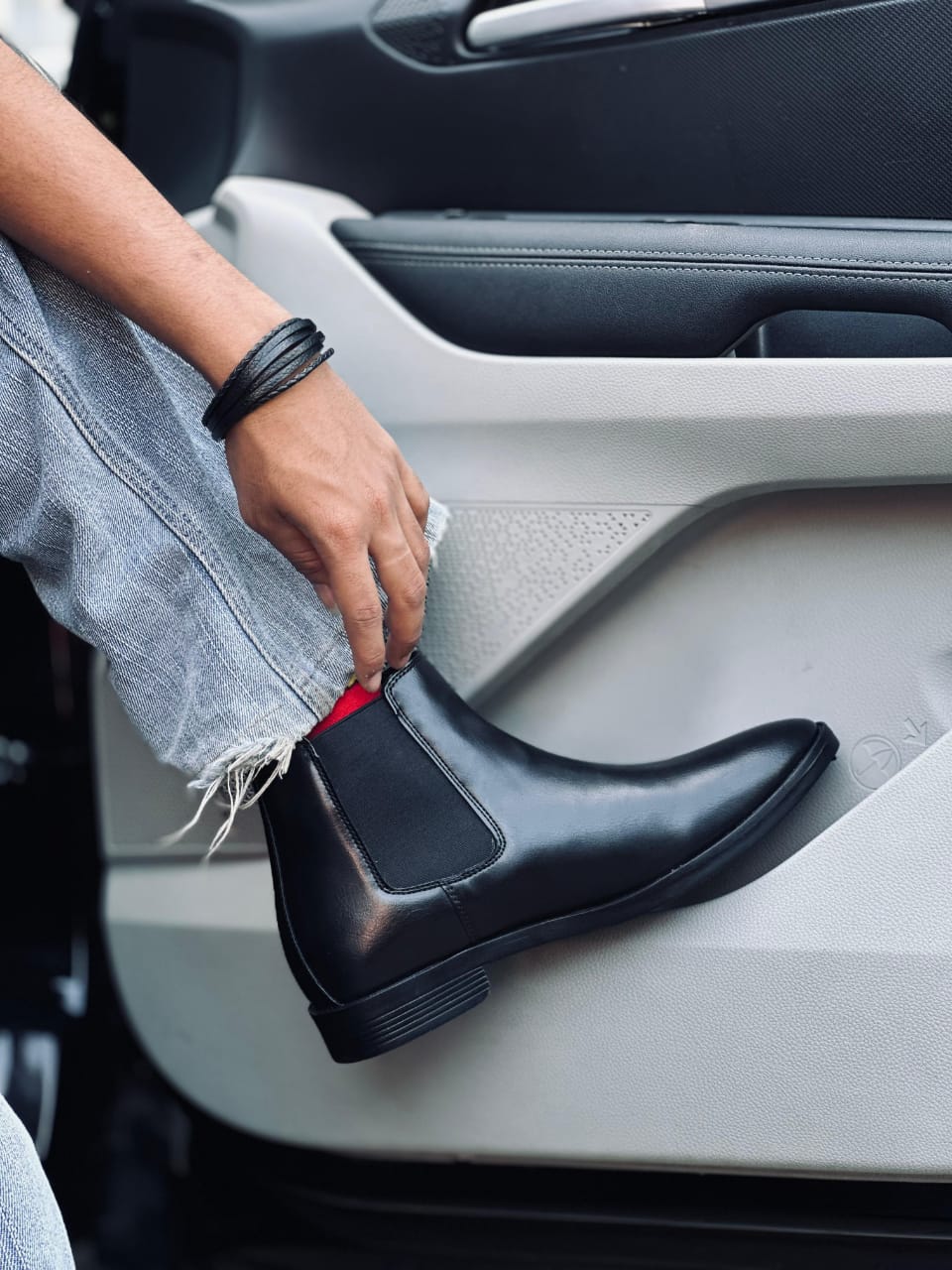 ZARA CHELSEA BOOTS – IMPORTED STYLE 🔥